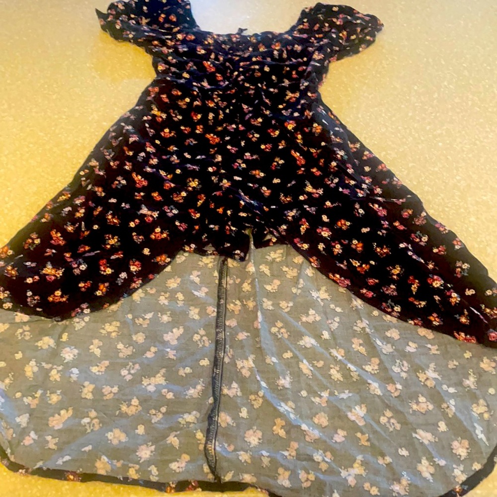 Super cute jump suit!